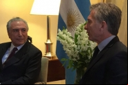 Temer viaja para a Argentina e se re