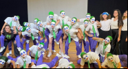 Com coreografia 'Coringa',  grupo de dan